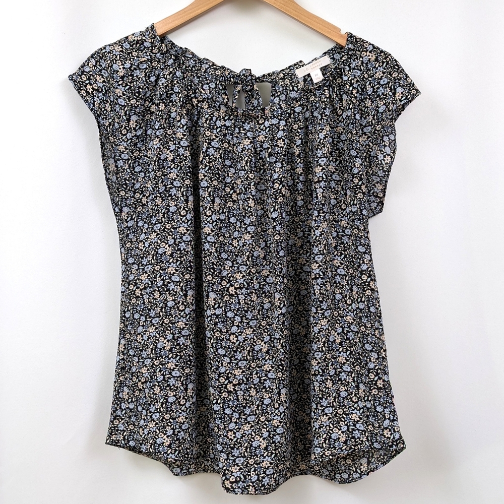 Lauren Conrad Ditsy Floral Blouse Cap Sleeve Cottagecore Retro Back Tie Blue M